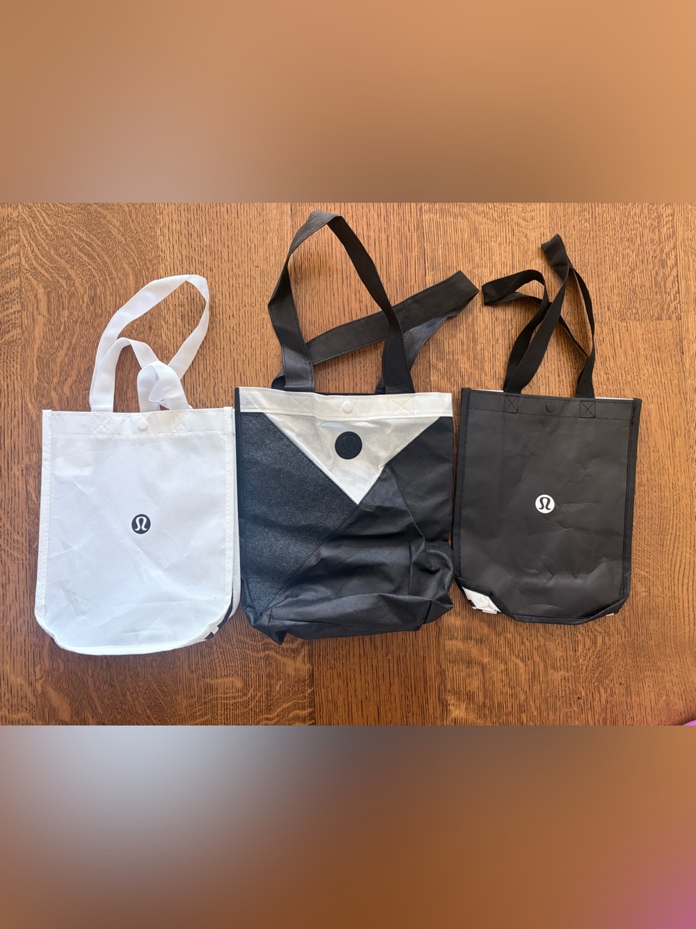 Lululemon shopping totes, set of 3